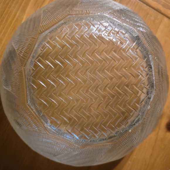 Vintage Glass Serving Bowl Mid 90s Basket Weave Textured Pattern - Picture 2 of 5